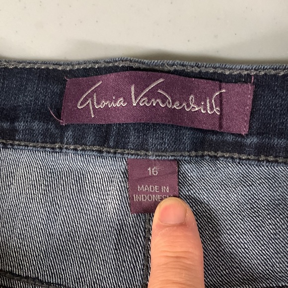 WOMENS JEANS - Picture 4 of 8